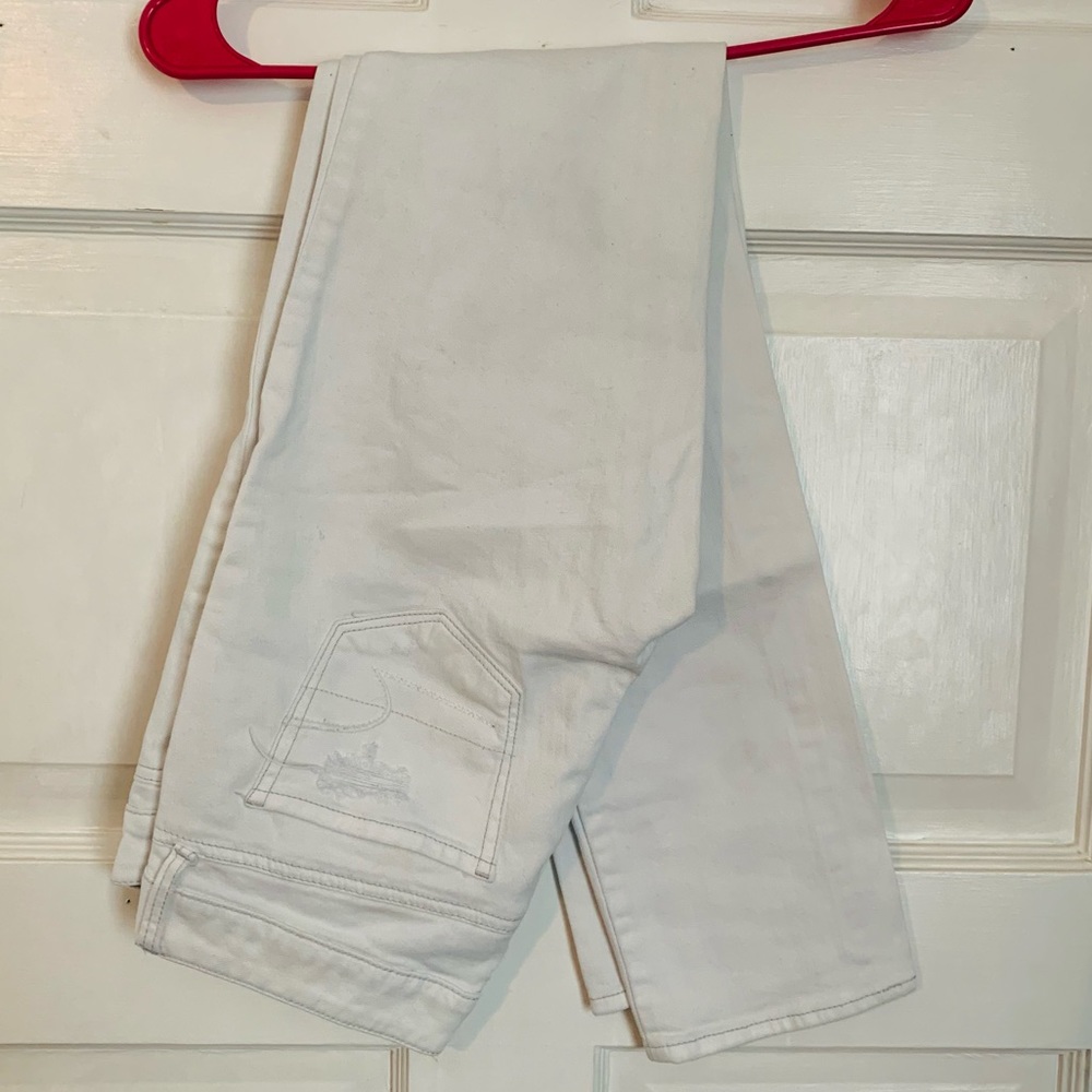 American Eagle skinny stretch white jeans size 4
